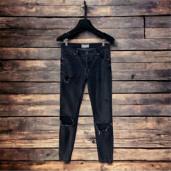 Women’s Free People black distressed mesh patch punk skinny jeans size 25 - Picture 1 of 5